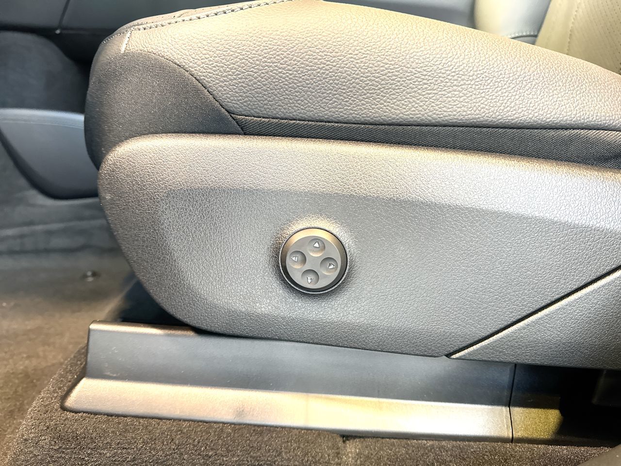 2025 Mercedes-Benz EQE in Vancouver, British Columbia