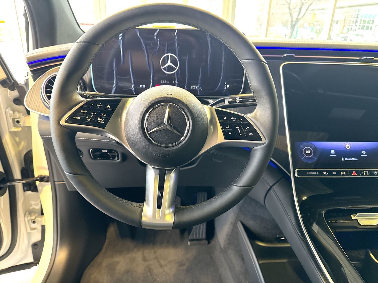 Mercedes-Benz EQE  2025 à Vancouver, Colombie-Britannique