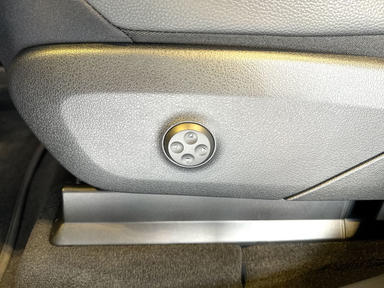 2024 Mercedes-Benz EQE350