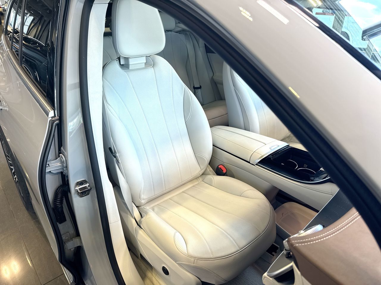 2024  EQE350