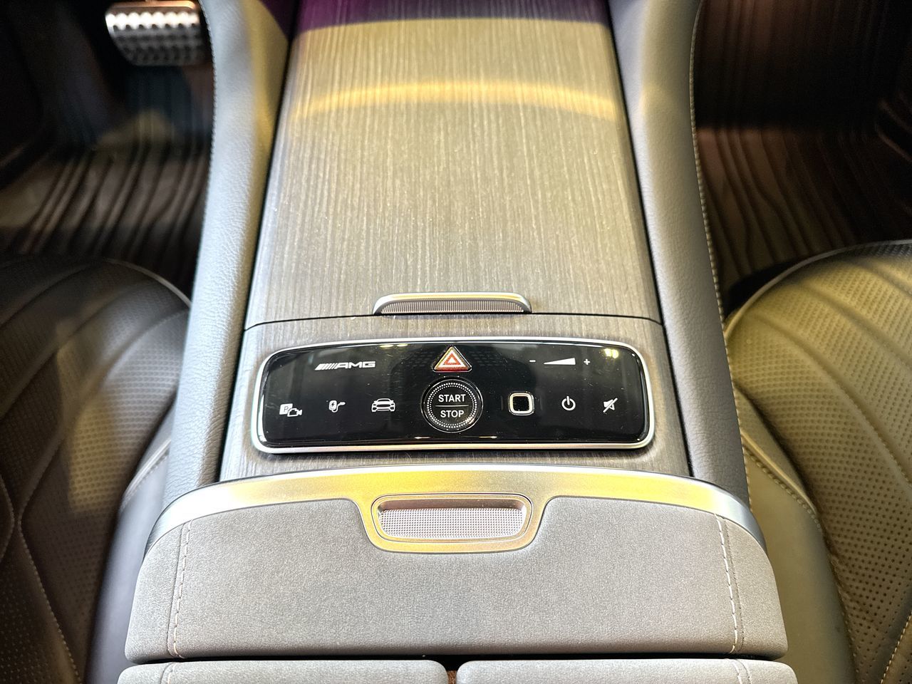 Mercedes-Benz EQS AMG  2023 à Vancouver, Colombie-Britannique