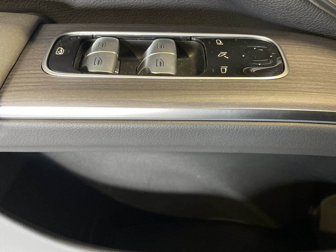 2023 Mercedes-Benz EQS450 in Vancouver, British Columbia