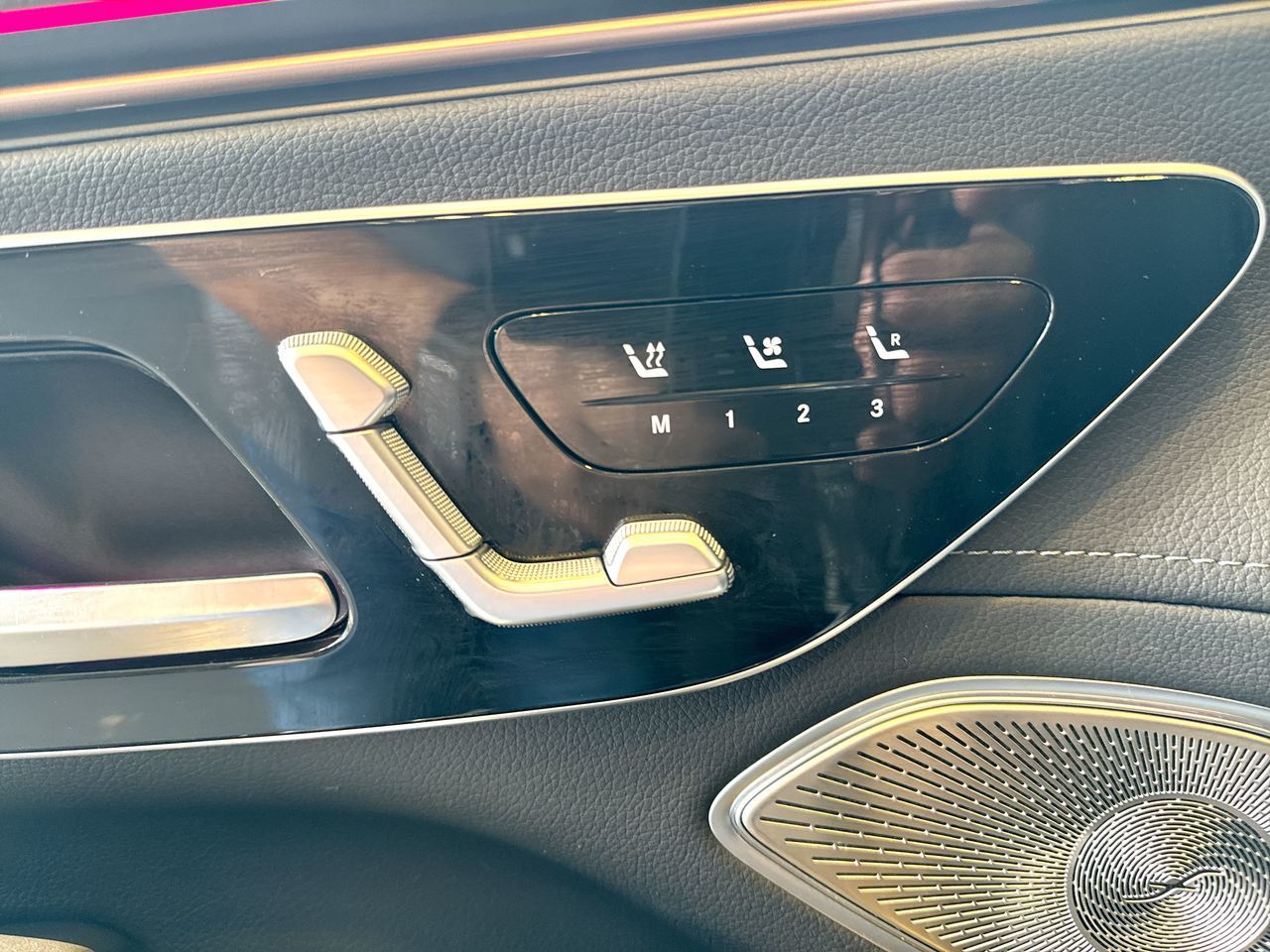 2023 Mercedes-Benz EQS450
