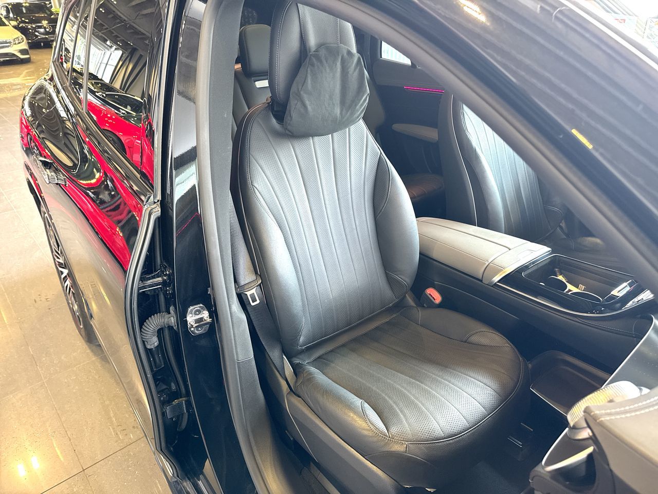 2023 Mercedes-Benz EQS450