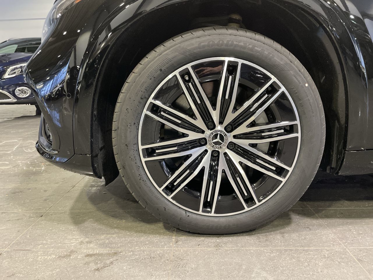 2023 Mercedes-Benz EQS450