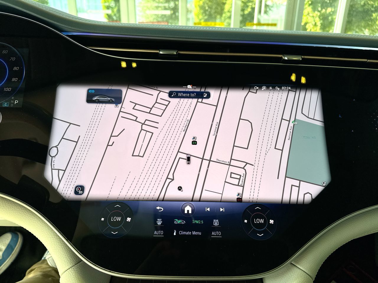 2022  EQS580