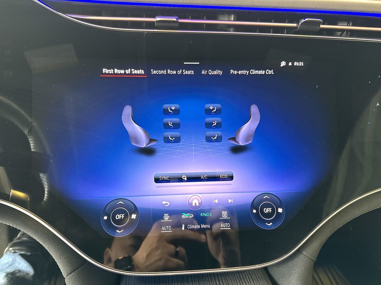 2023  EQS580