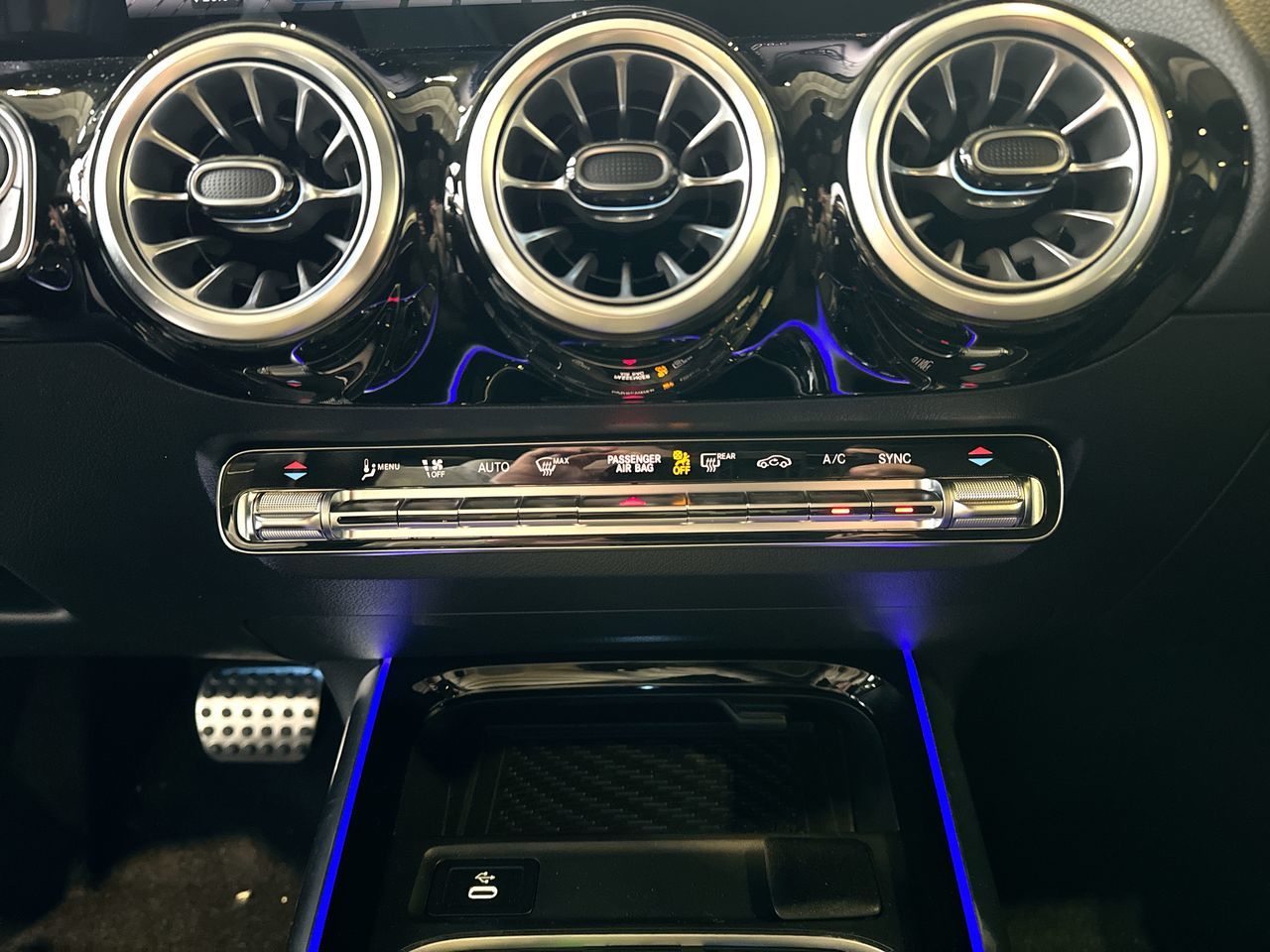 2025 Mercedes-Benz GLA in Vancouver, British Columbia