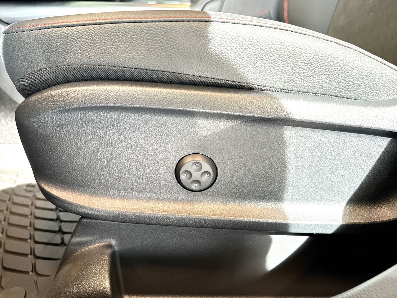 Mercedes-Benz GLA  2025 à Vancouver, Colombie-Britannique