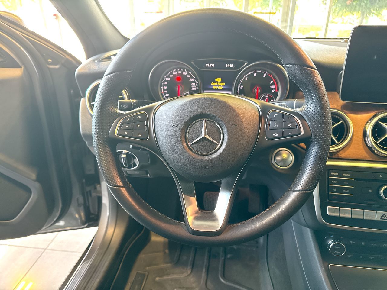 2020  GLA250