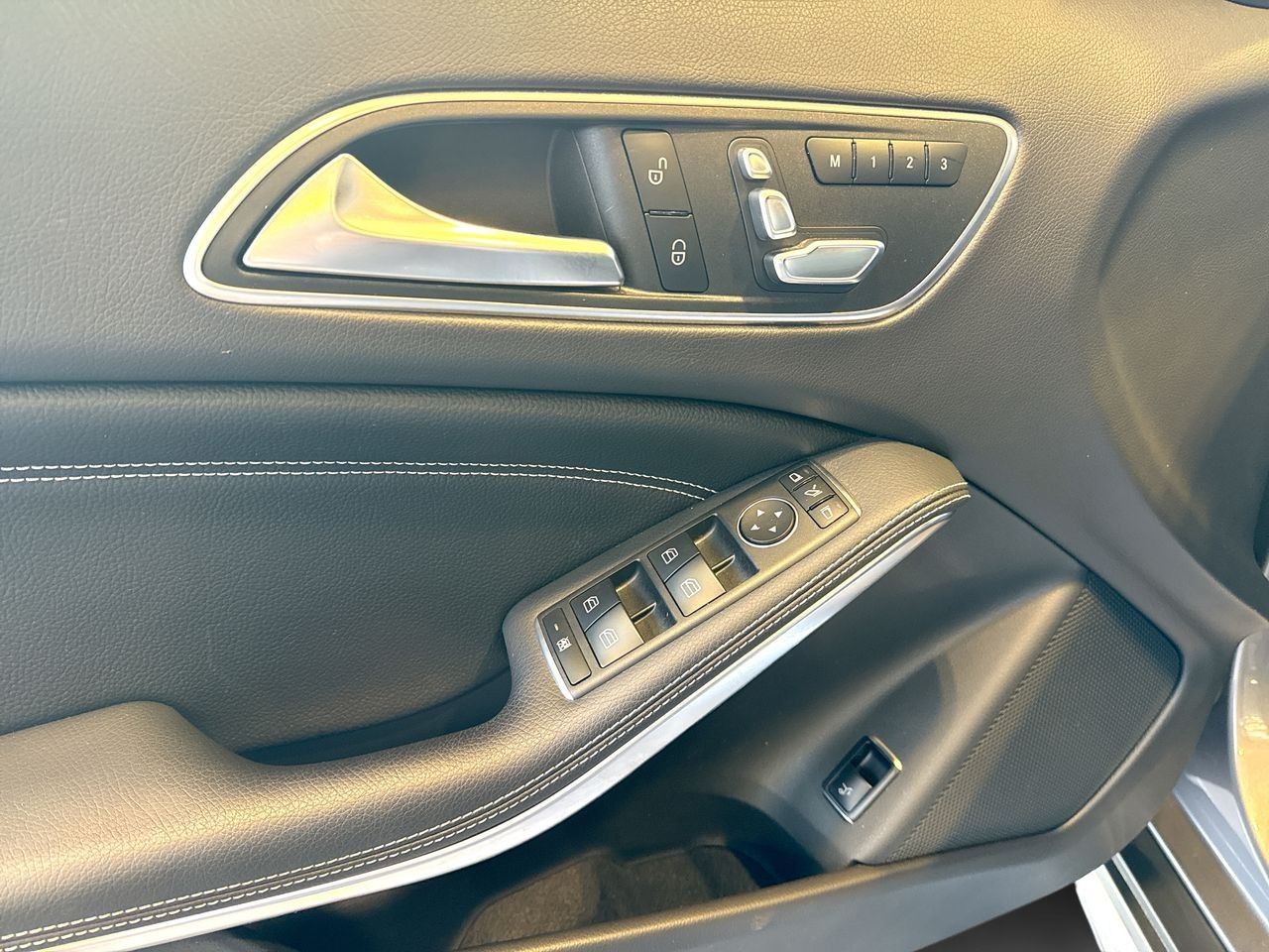 2020  GLA250