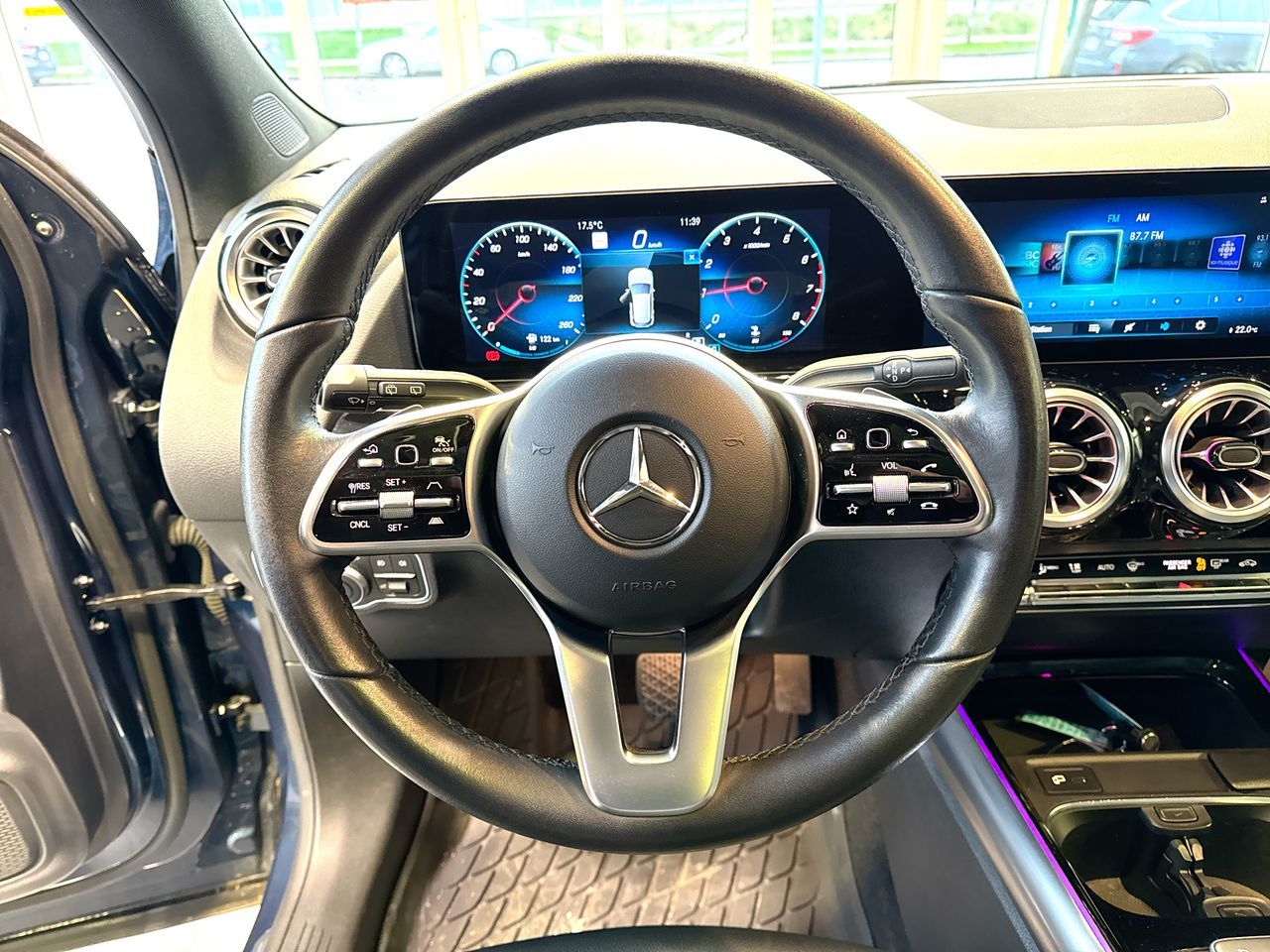 2022  GLA250