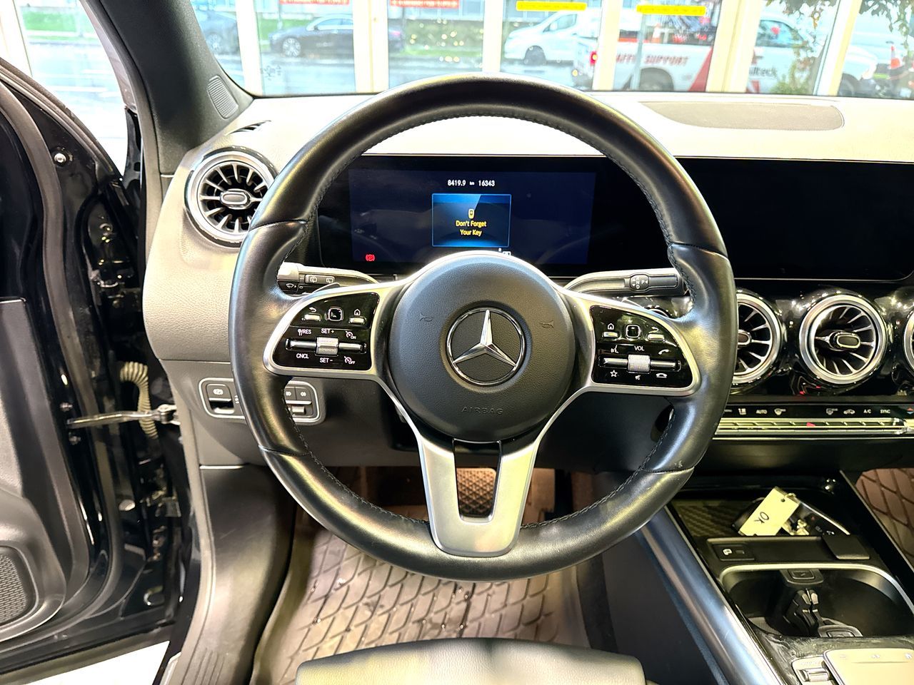 2023 Mercedes-Benz GLA250