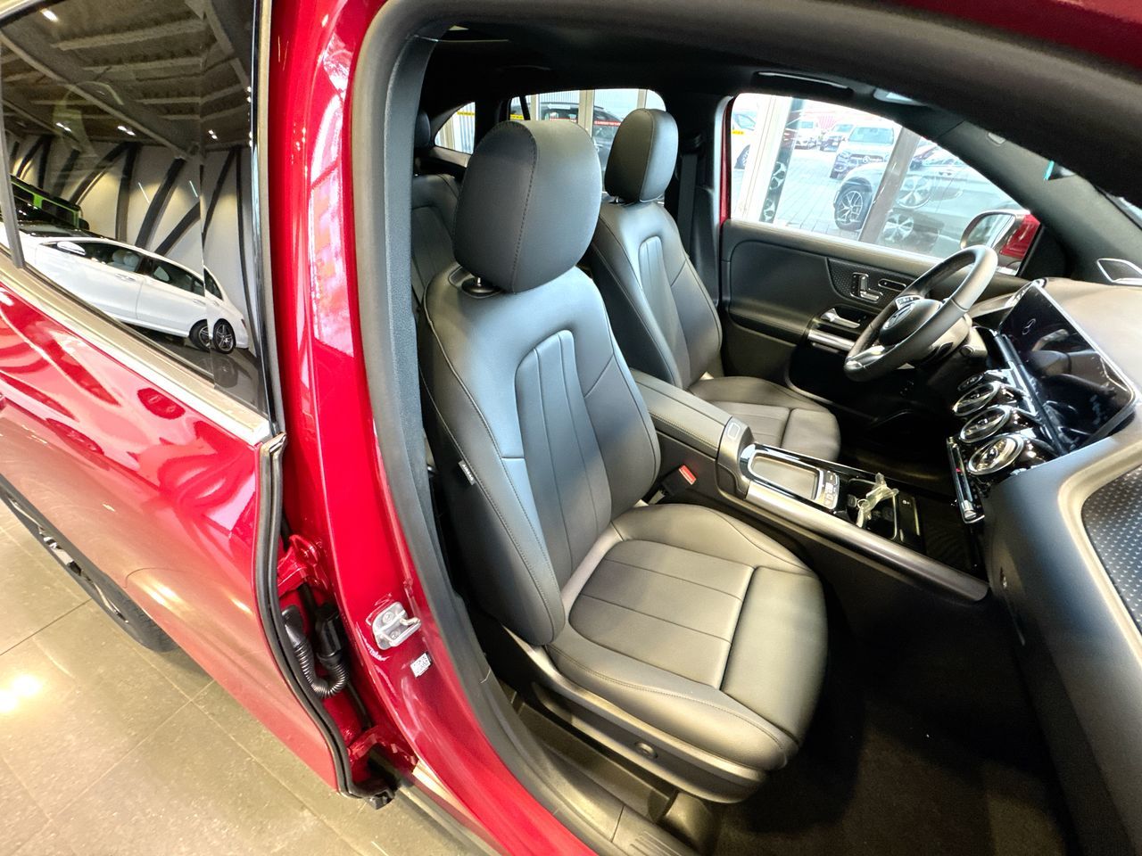 2025  GLA250