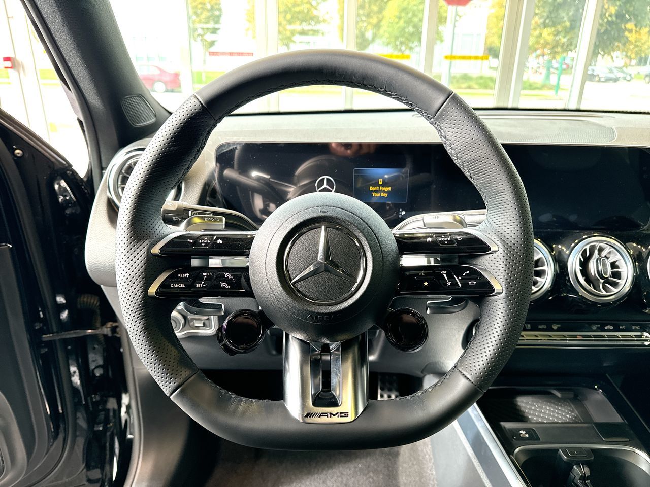 2025 Mercedes-Benz GLB in Vancouver, British Columbia