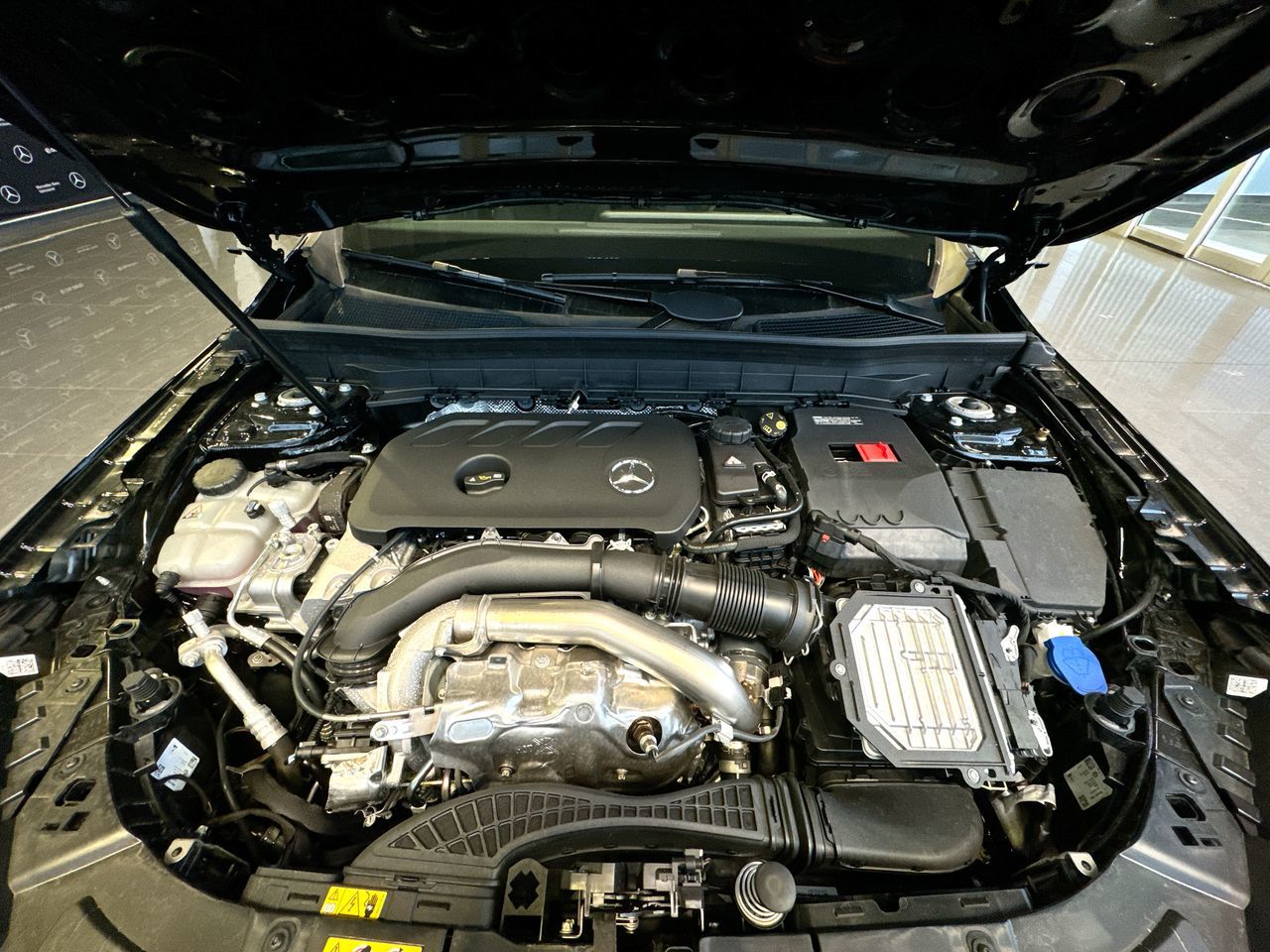 Mercedes-Benz GLB  2025 à Vancouver, Colombie-Britannique
