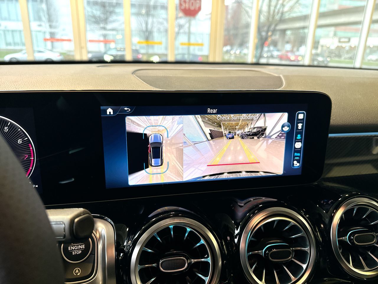 Mercedes-Benz GLB  2025 à Vancouver, Colombie-Britannique