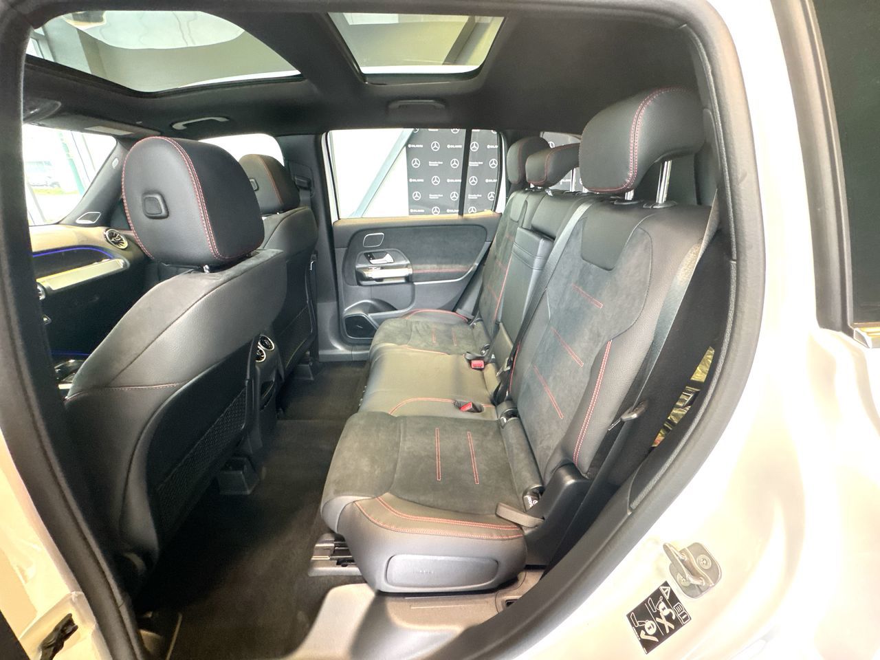 Mercedes-Benz GLB  2025 à Vancouver, Colombie-Britannique