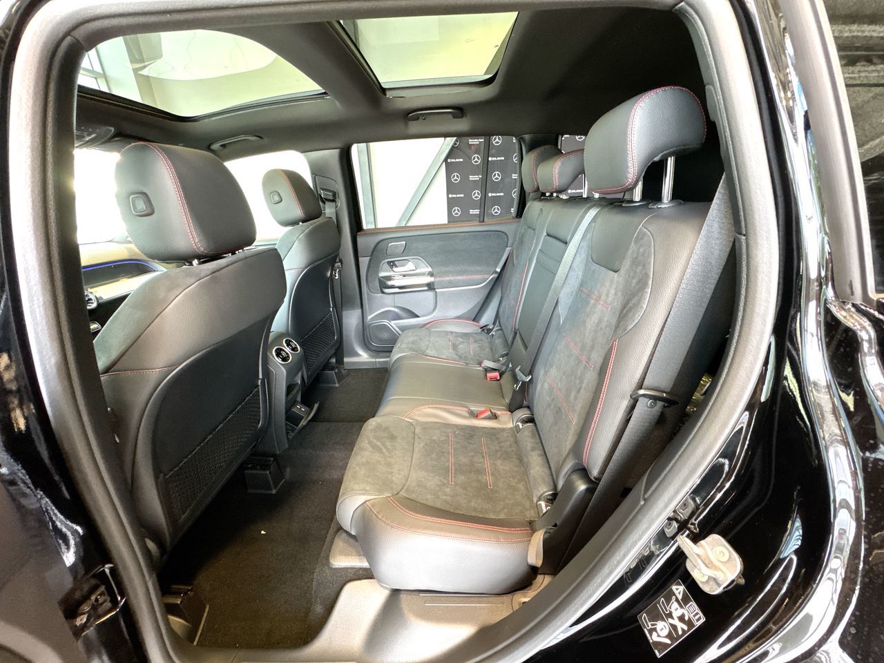 2025 Mercedes-Benz GLB in Vancouver, British Columbia