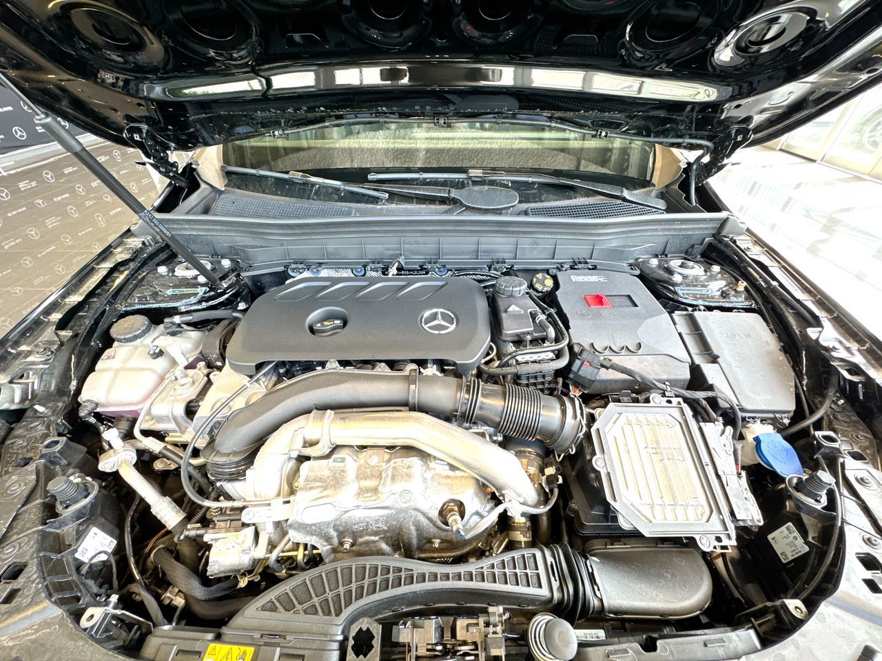 2025 Mercedes-Benz GLB in Vancouver, British Columbia