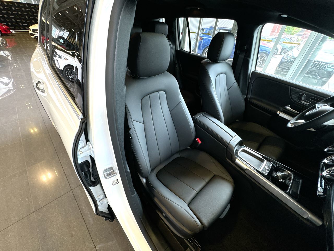 2025 Mercedes-Benz GLB in Vancouver, British Columbia