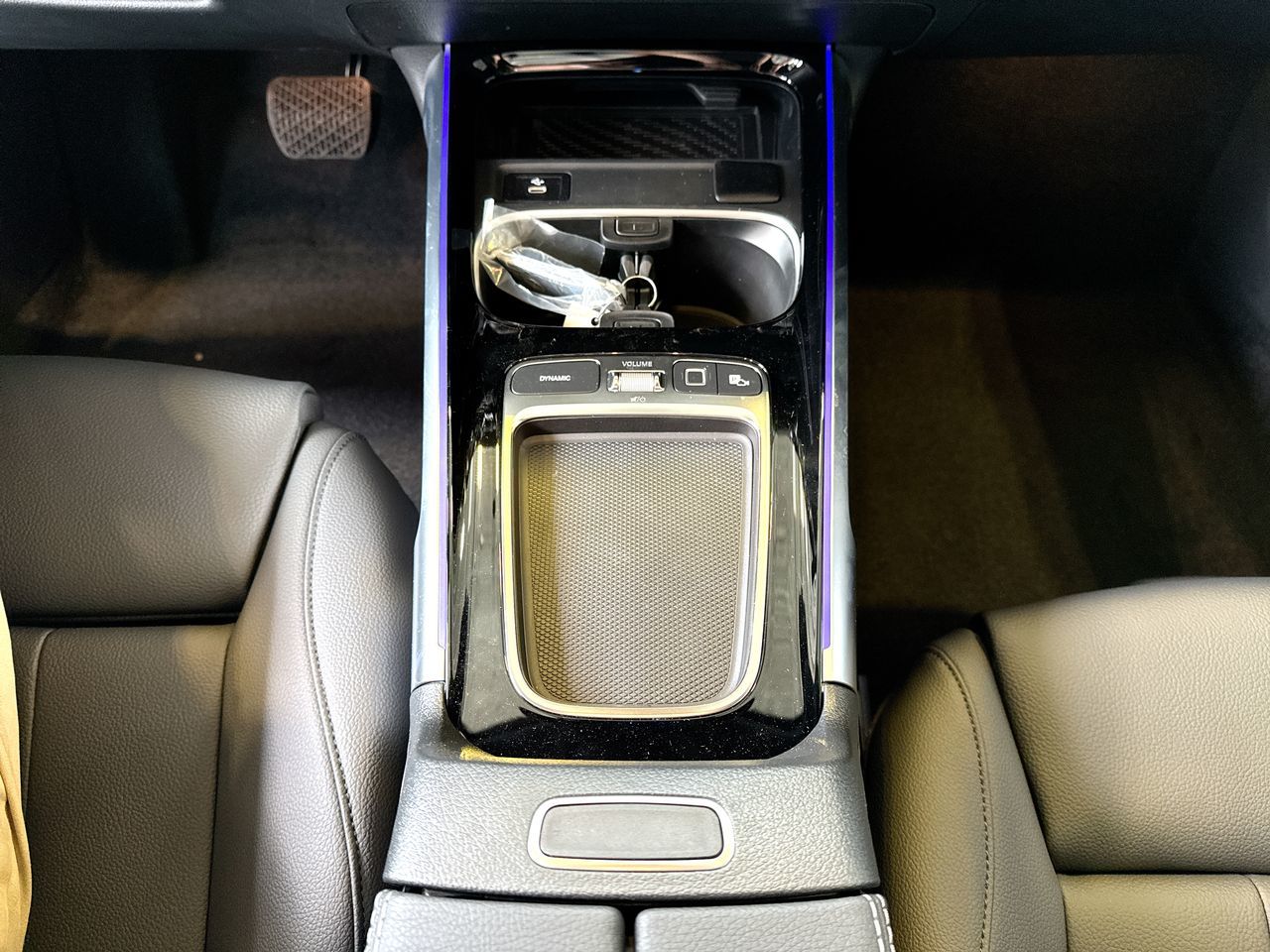 2025 Mercedes-Benz GLB in Vancouver, British Columbia