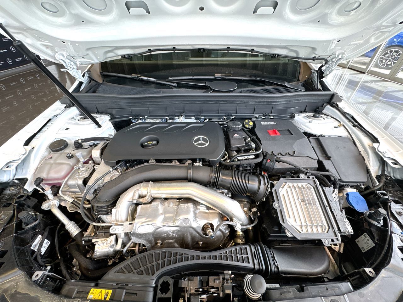 Mercedes-Benz GLB  2025 à Vancouver, Colombie-Britannique