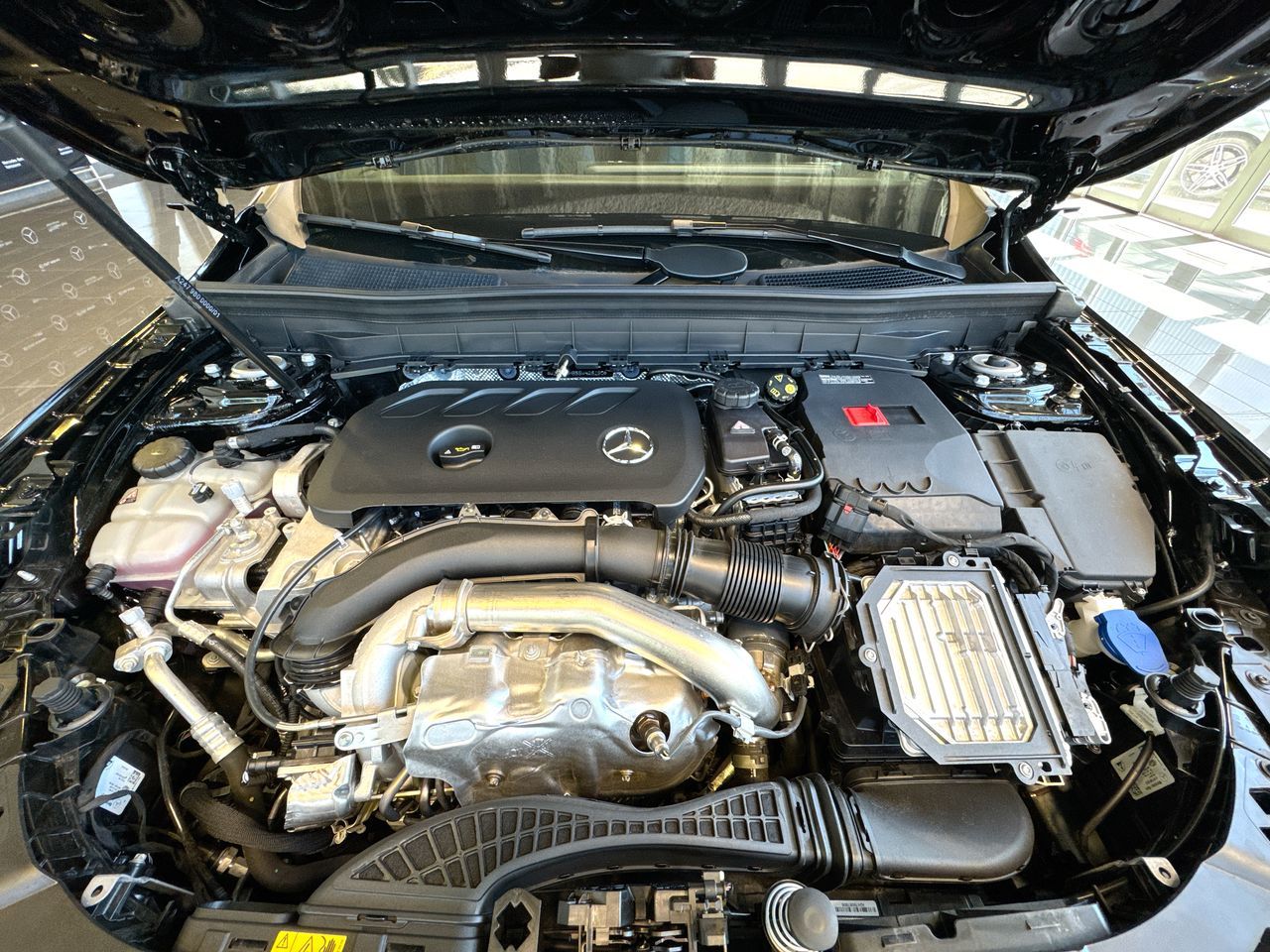 2025 Mercedes-Benz GLB in Vancouver, British Columbia
