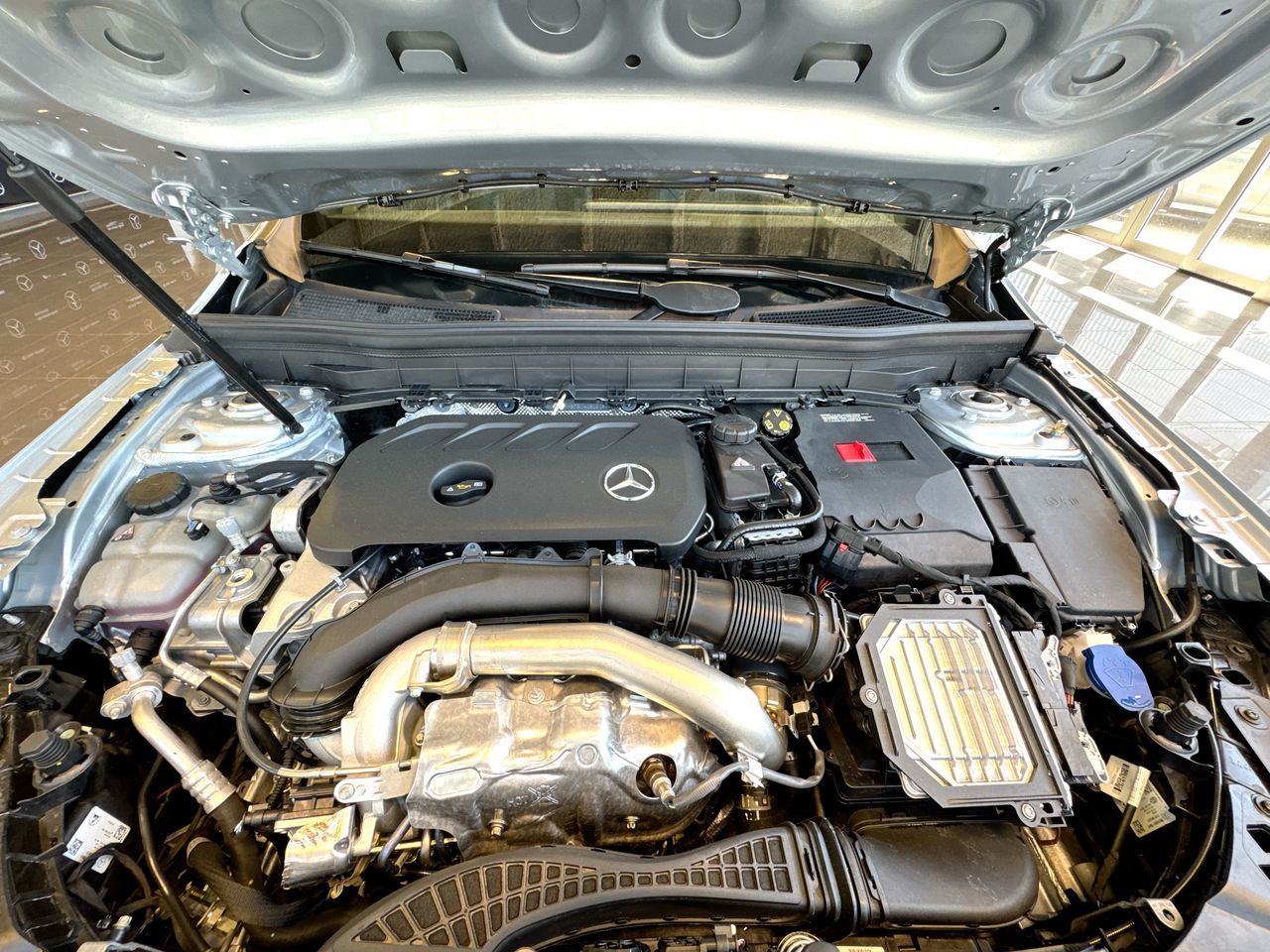 2025 Mercedes-Benz GLB in Vancouver, British Columbia