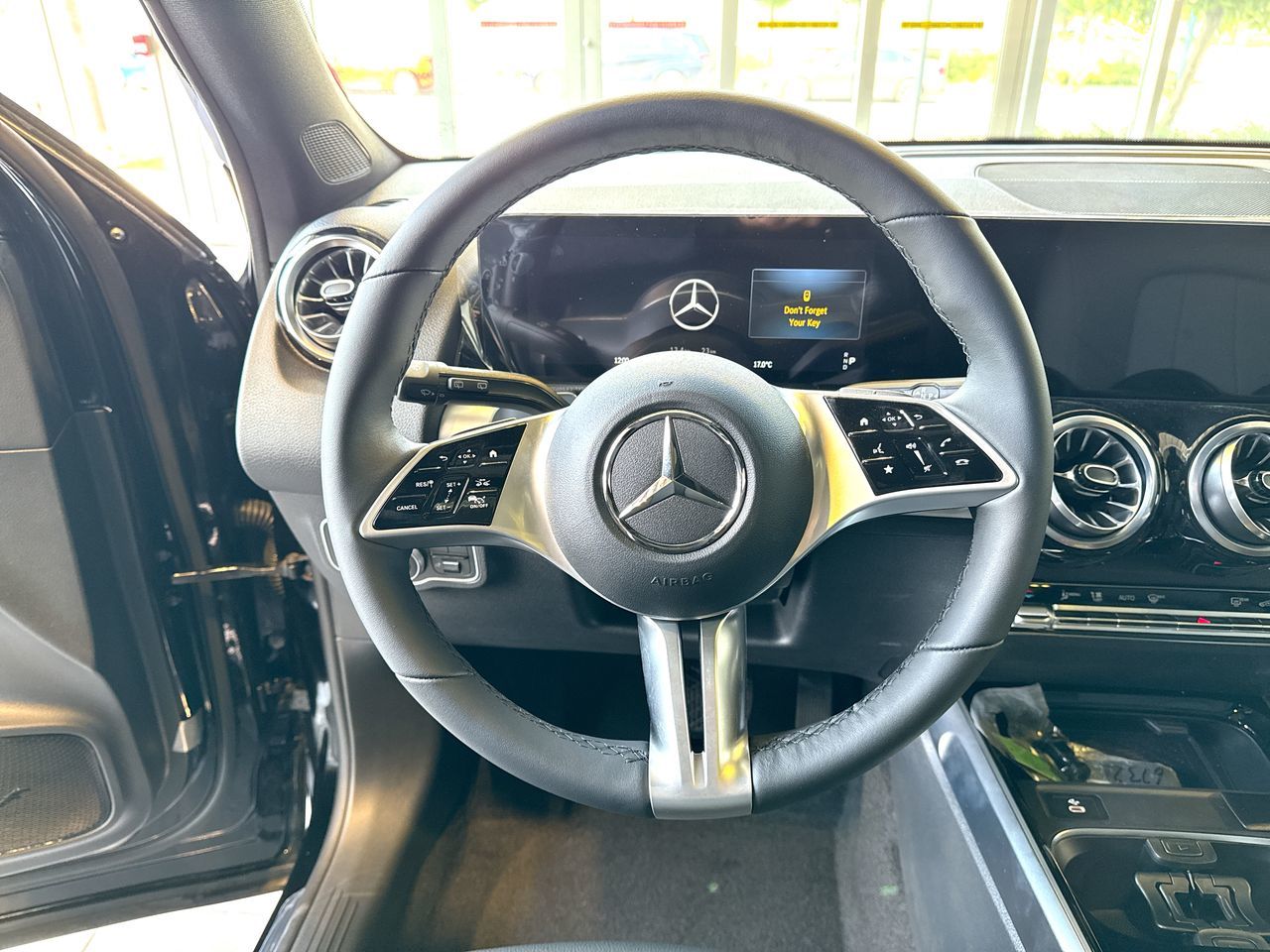 2025 Mercedes-Benz GLB in Vancouver, British Columbia