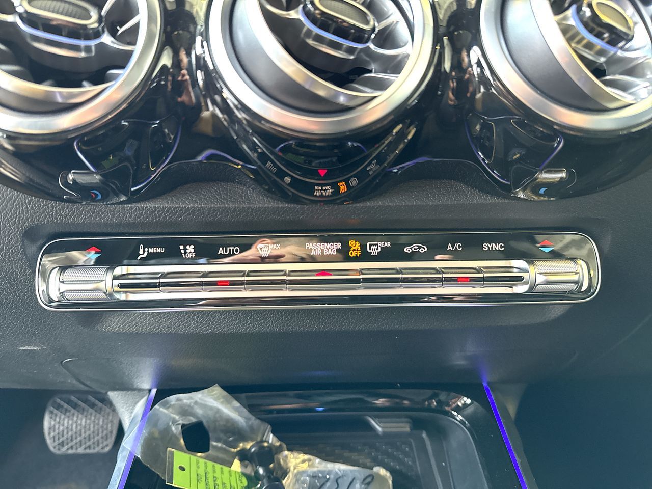 2025 Mercedes-Benz GLB in Vancouver, British Columbia