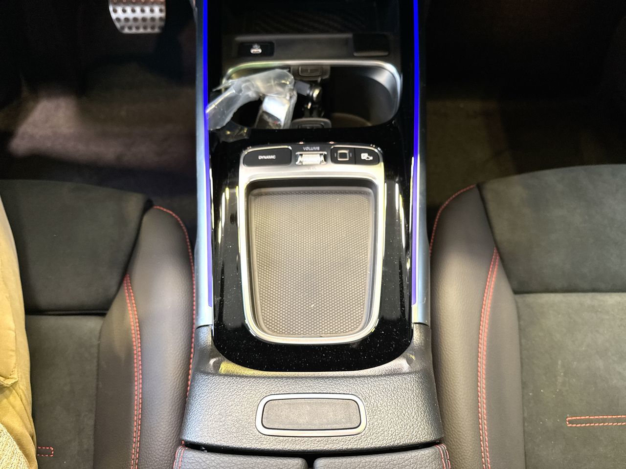 2025 Mercedes-Benz GLB in Vancouver, British Columbia