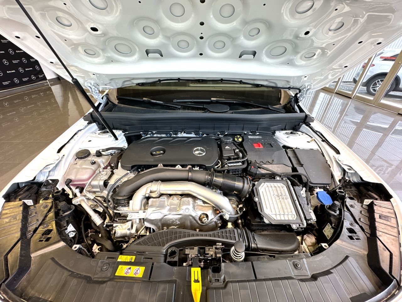 2025 Mercedes-Benz GLB in Vancouver, British Columbia