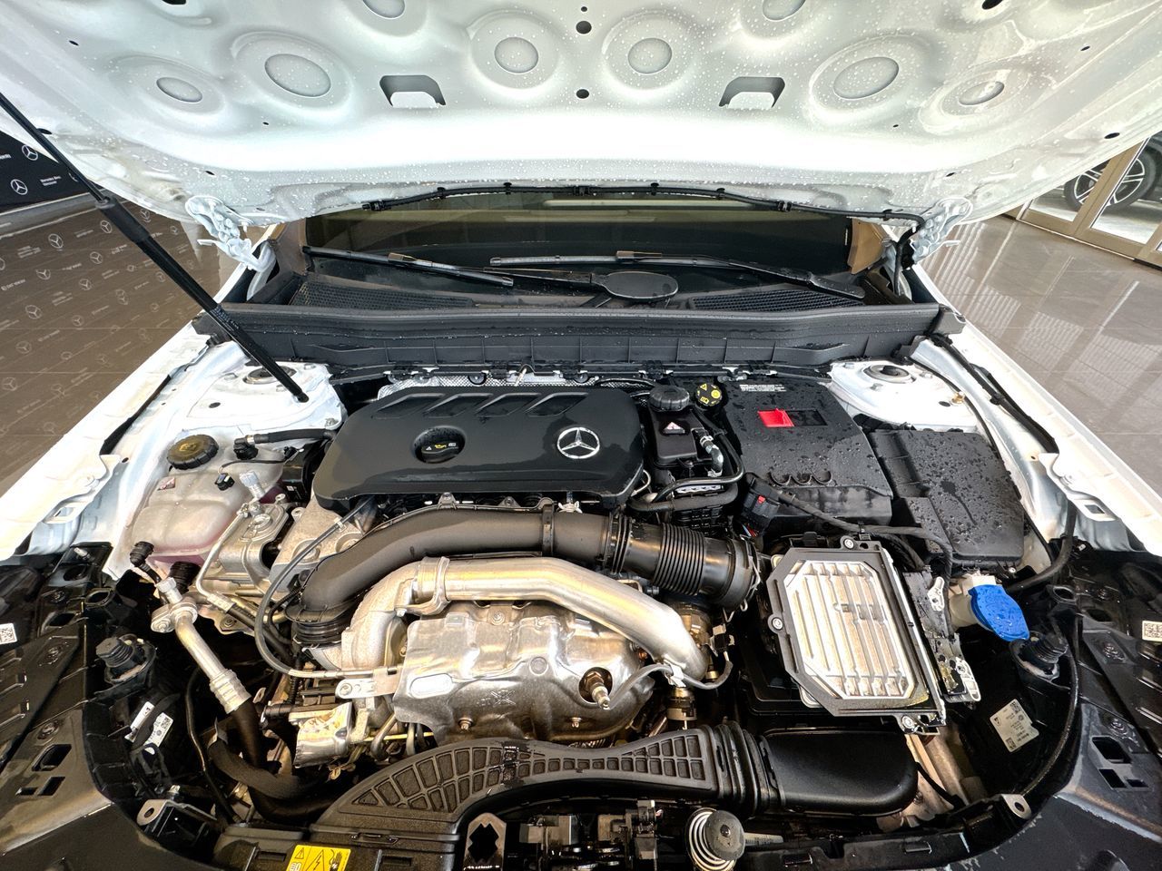 Mercedes-Benz GLB  2025 à Vancouver, Colombie-Britannique