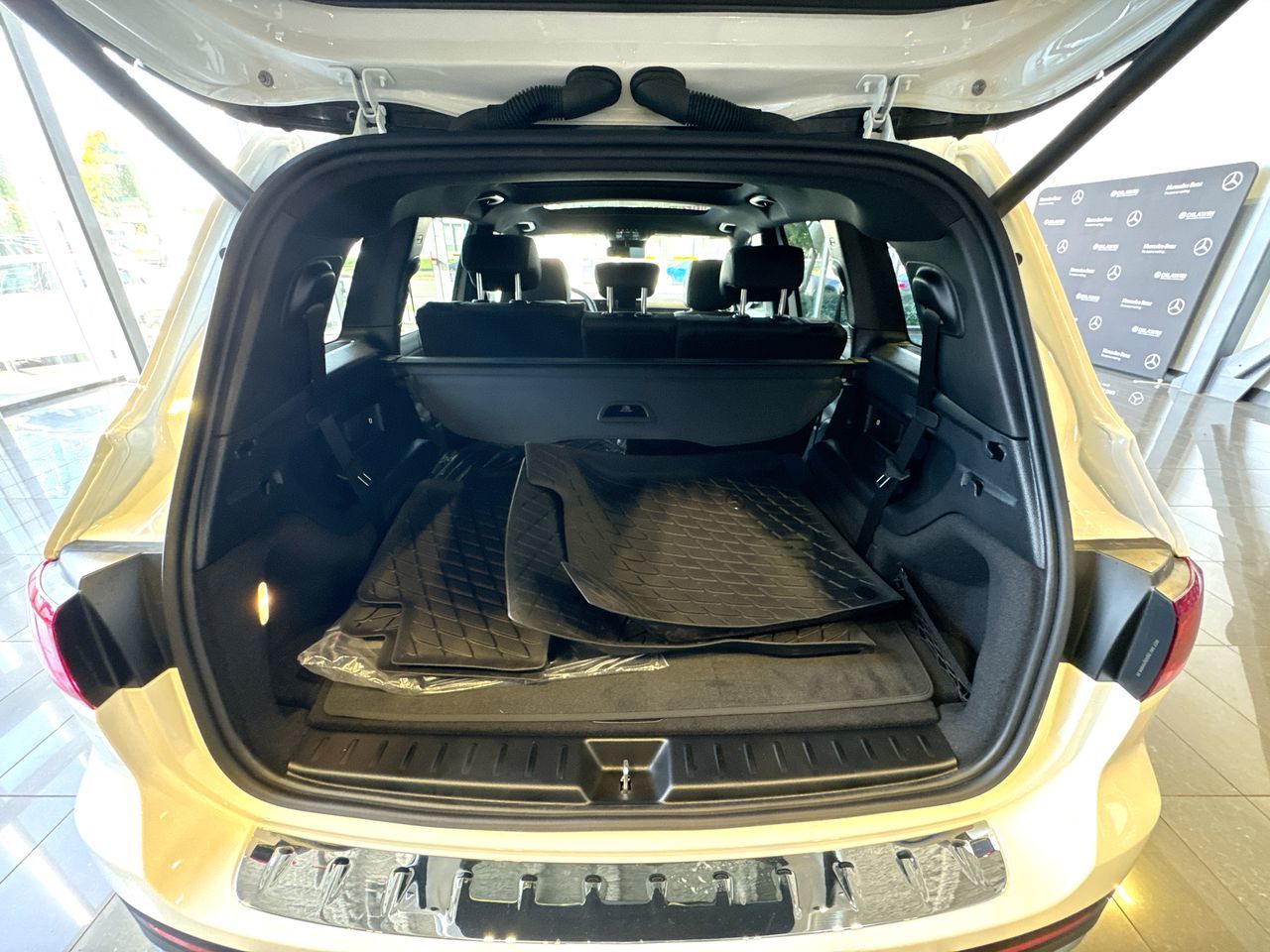 2026 Mercedes-Benz GLB in Vancouver, British Columbia