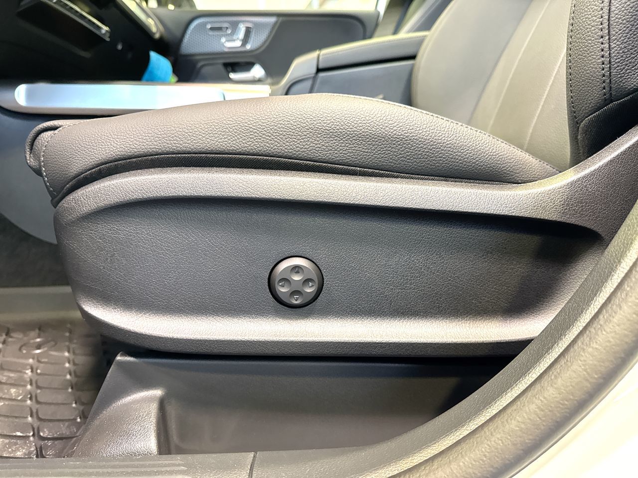 Mercedes-Benz GLB  2026 à Vancouver, Colombie-Britannique