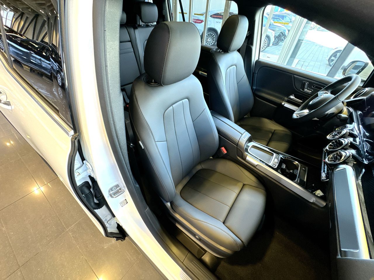 Mercedes-Benz GLB  2026 à Vancouver, Colombie-Britannique