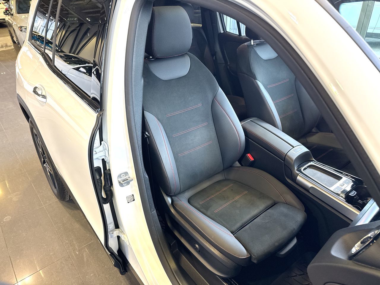 2026 Mercedes-Benz GLB in Vancouver, British Columbia