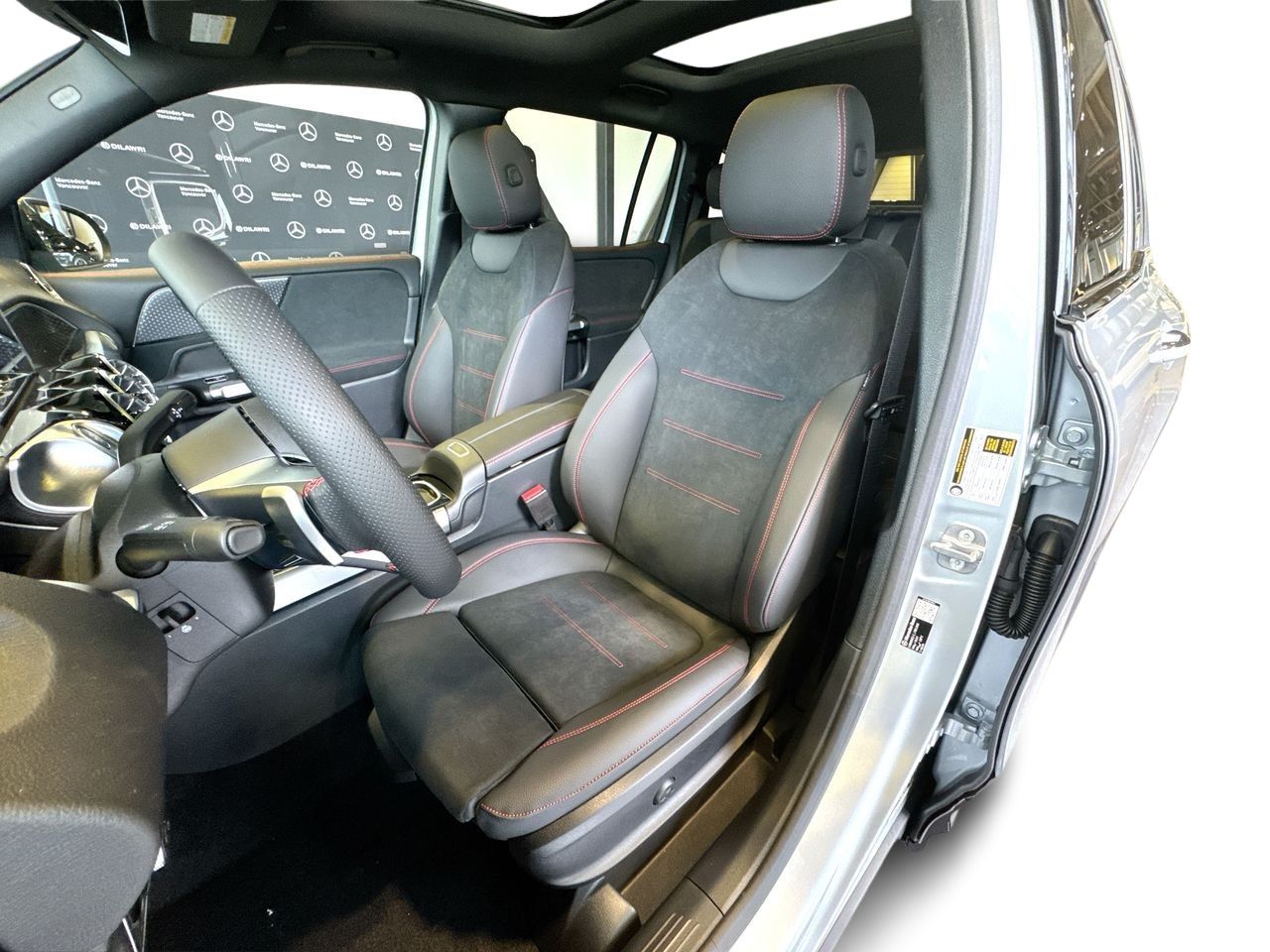 2026 Mercedes-Benz GLB