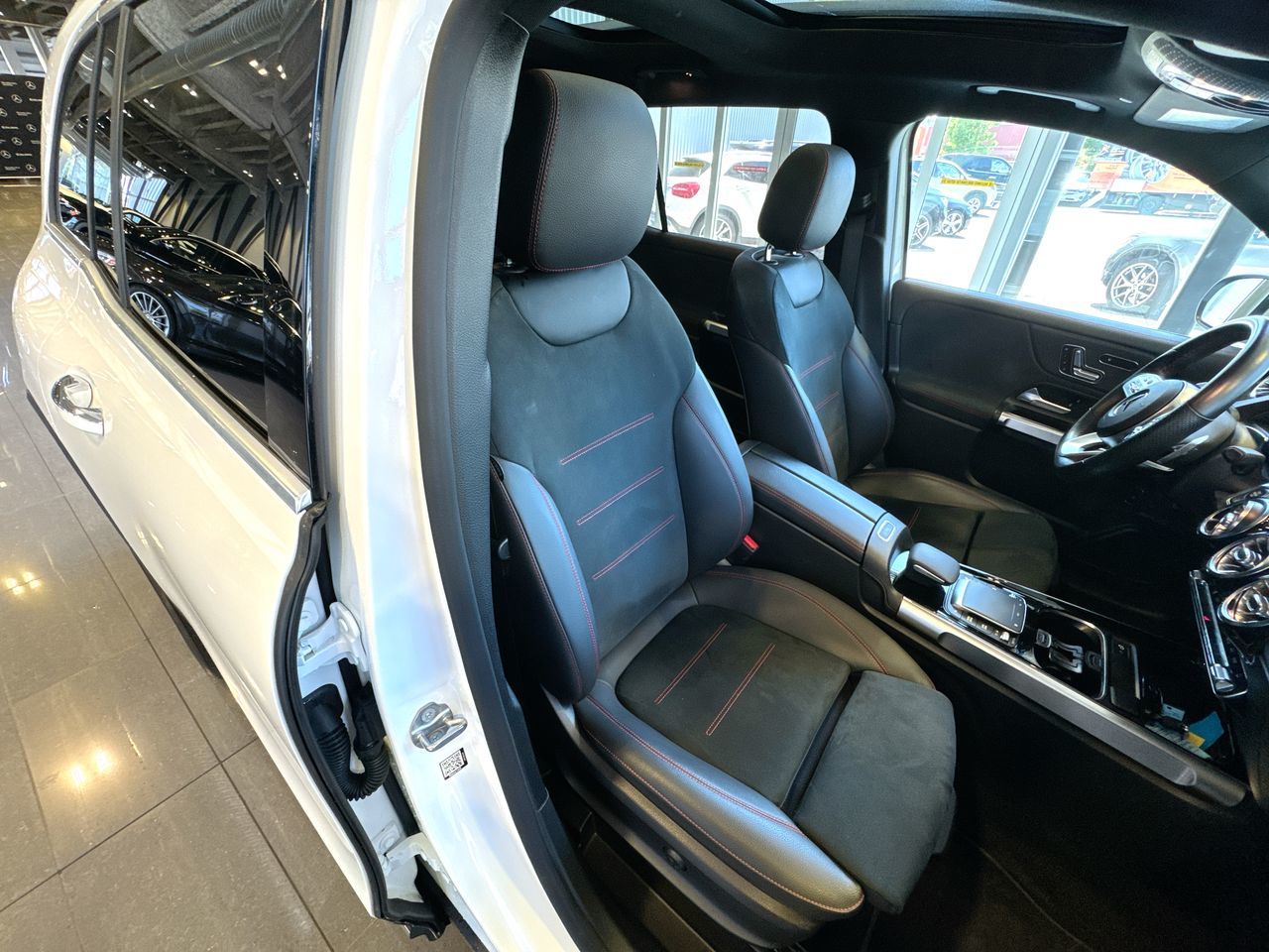 2021 Mercedes-Benz GLB250 in Vancouver, British Columbia