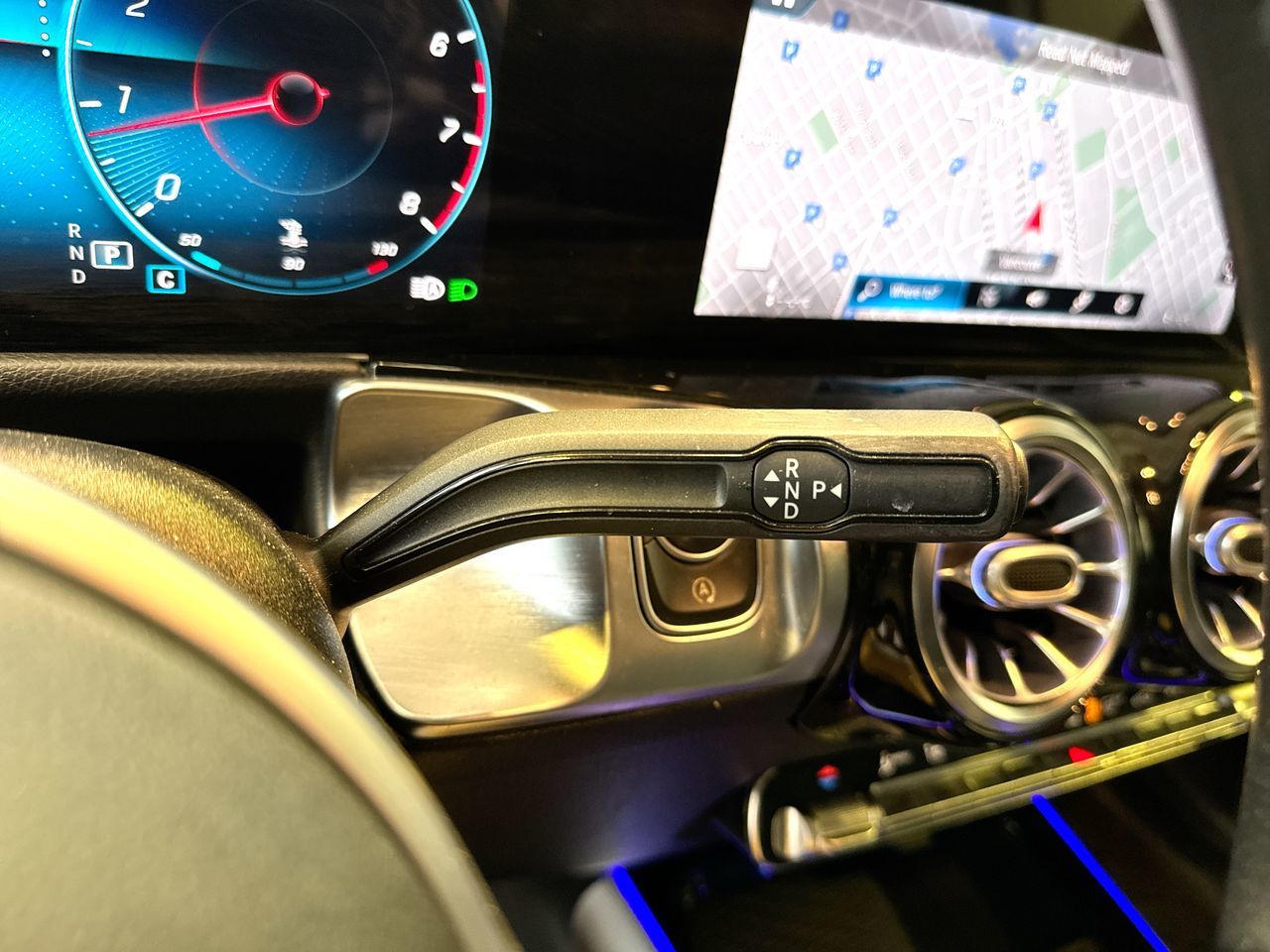 2021 Mercedes-Benz GLB250