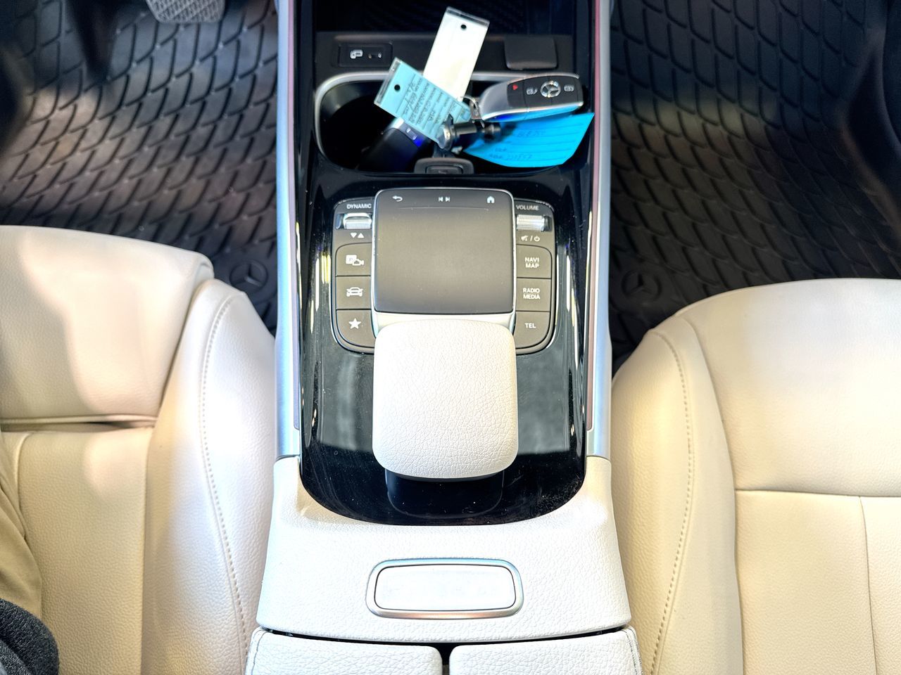 2022 Mercedes-Benz GLB250 in Vancouver, British Columbia
