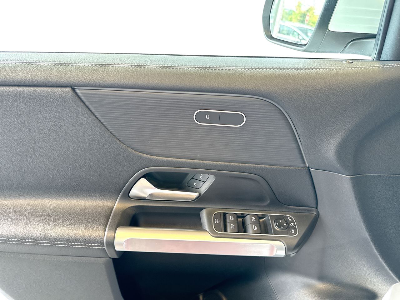 2022 Mercedes-Benz GLB250 in Vancouver, British Columbia