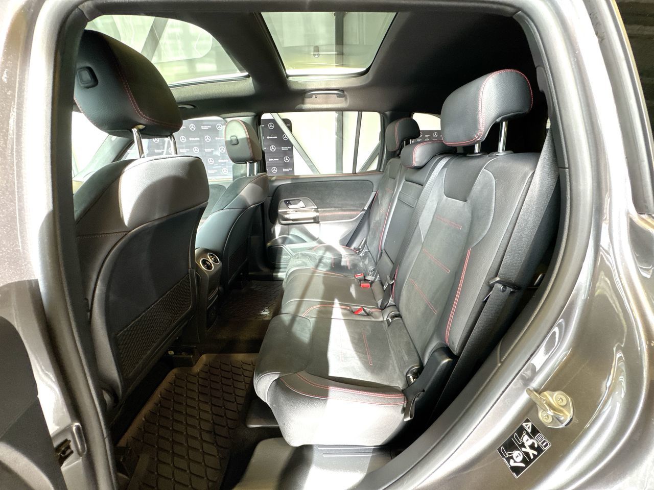 2022 Mercedes-Benz GLB250