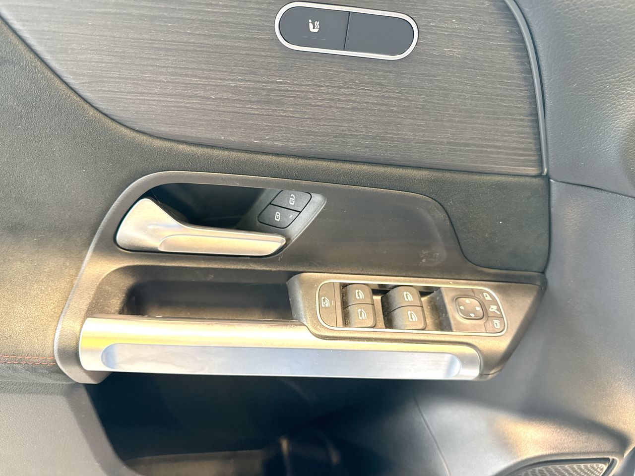 2022 Mercedes-Benz GLB250