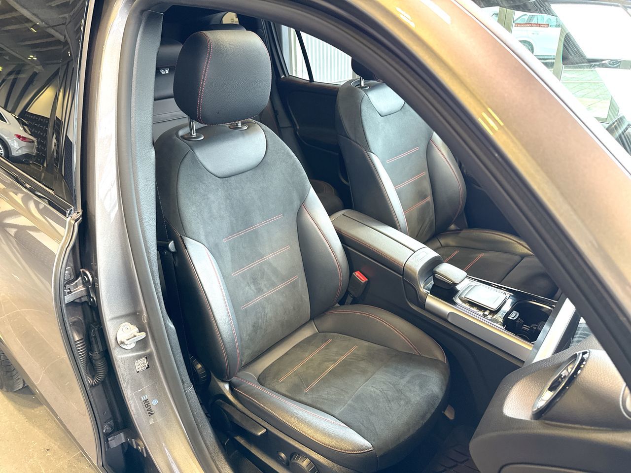 2022 Mercedes-Benz GLB250