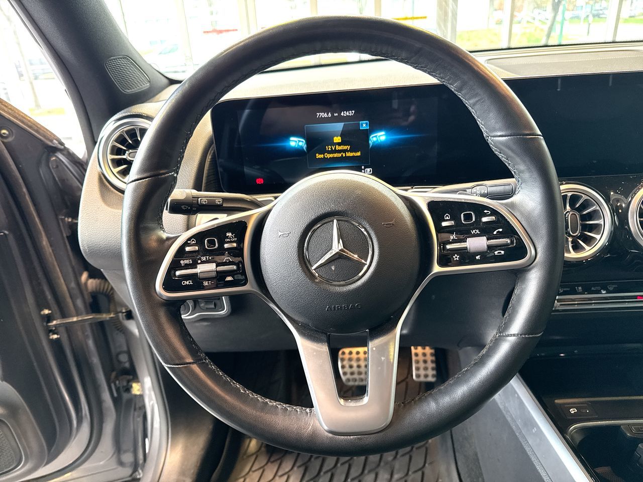 2022 Mercedes-Benz GLB250