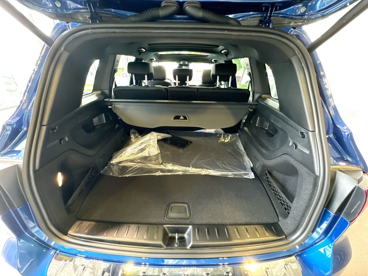 2024 Mercedes-Benz GLB250 in Vancouver, British Columbia