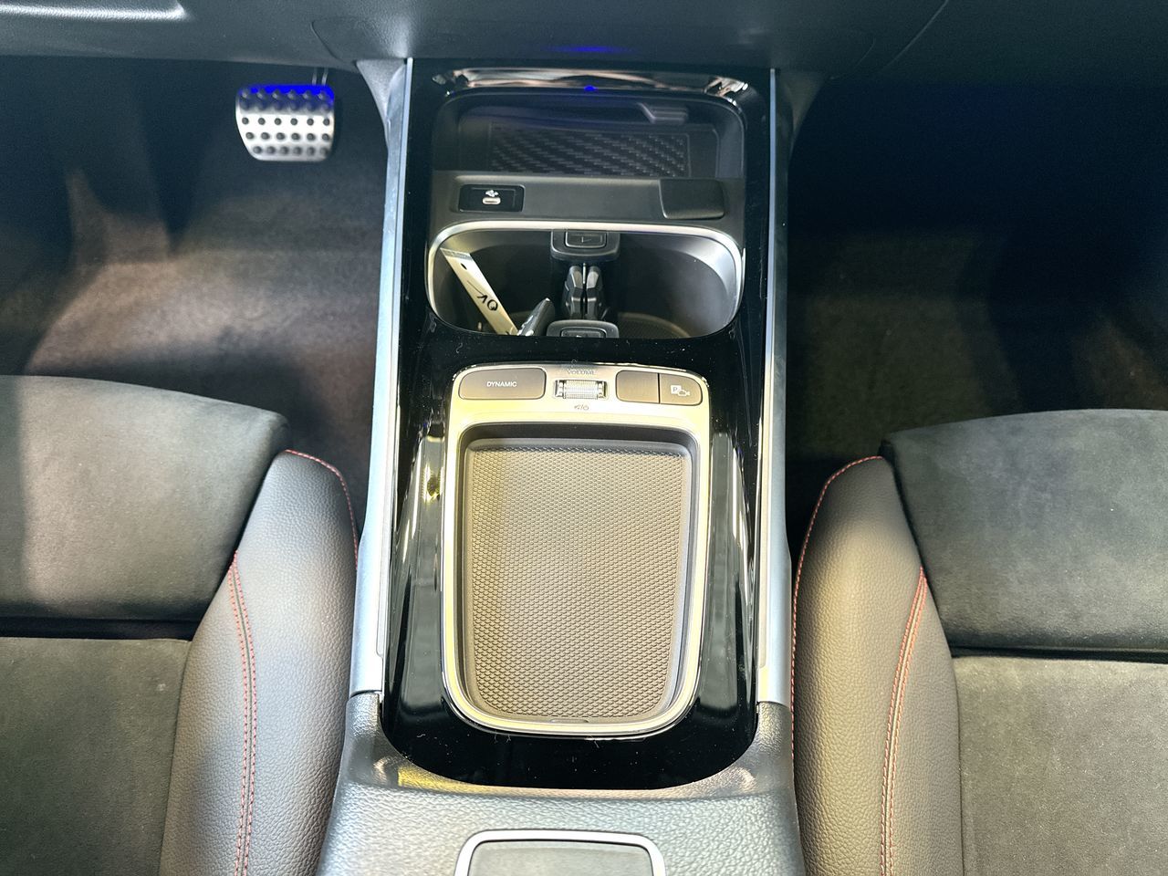 2024 Mercedes-Benz GLB250 in Vancouver, British Columbia