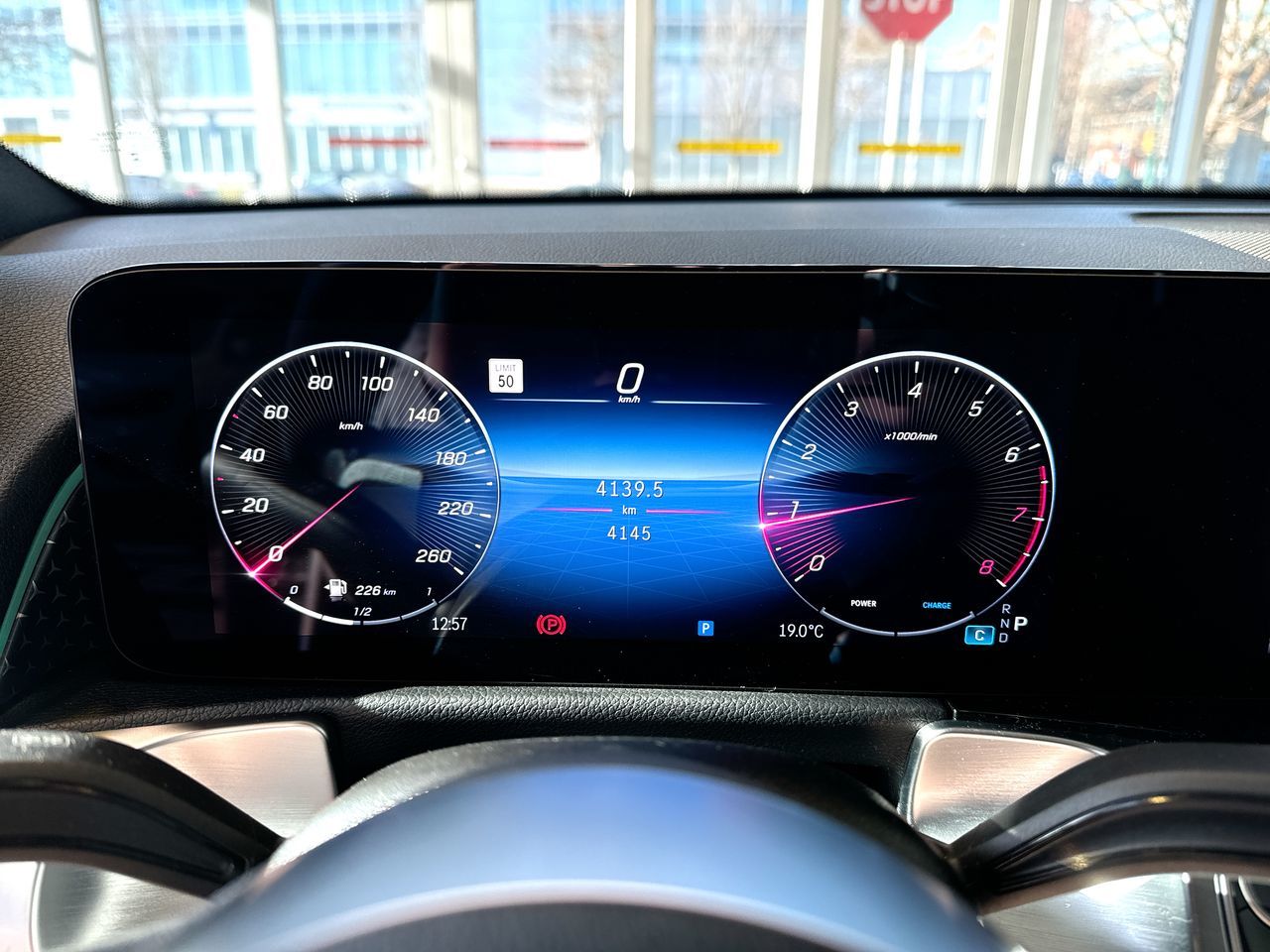 Mercedes-Benz GLB250  2025 à Vancouver, Colombie-Britannique